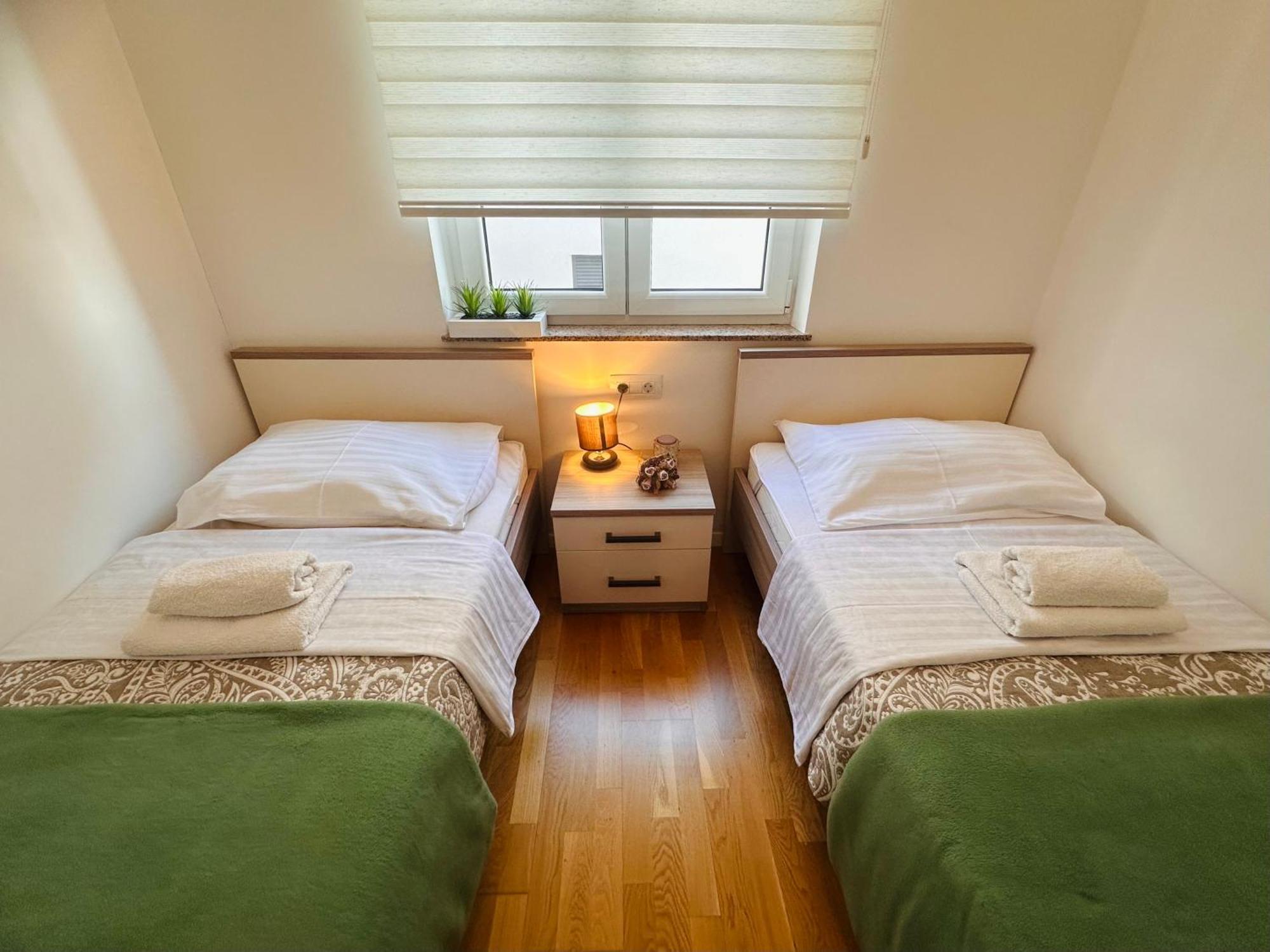 Apartments Maslina & Pinija 크리크베니카 외부 사진